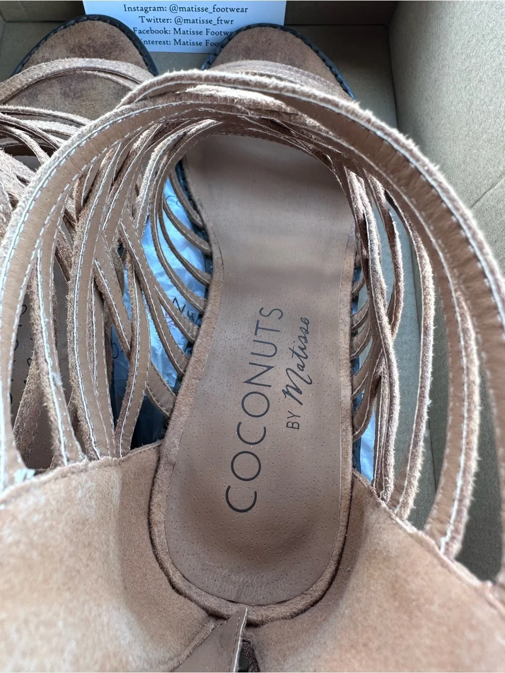 Coconuts by Matisse Neptune Tan Suede Gladiator Sandals Size 9M NIB